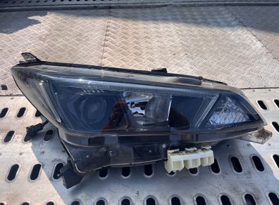 Nissan Leaf headlight