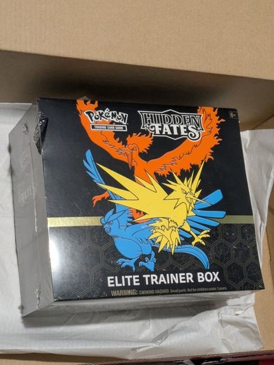Pokemon Hidden Fates Bundle