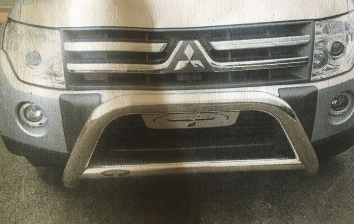 Mitsubishi Pajero Shogun A Bar