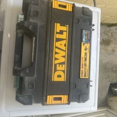 dewalt drill box