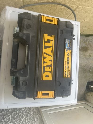 dewalt drill box