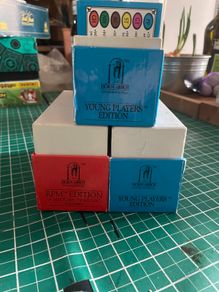 Trivial Pursuit "Full Box Of Young Players Edition Cards"
