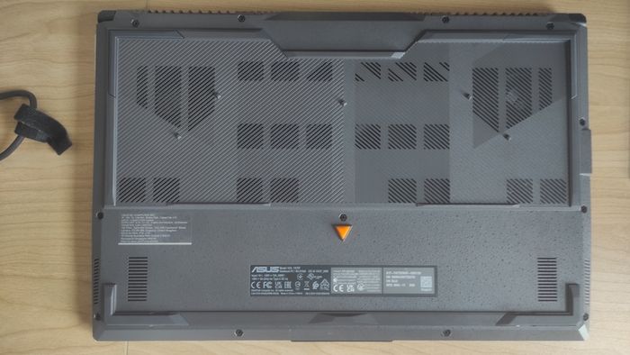 ASUS TUF Gaming A17 (RTX 4060, Ryzen 7) - Like New, Warranty