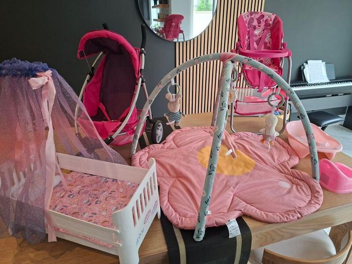 Toy buggy & high chair and more
