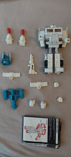 Transformer / toy