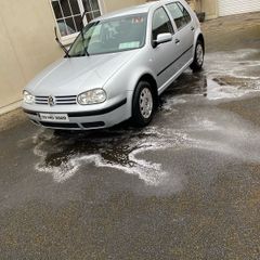 2003 Volkswagen Golf
