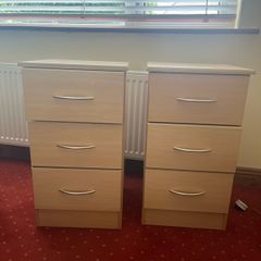 Bedside lockers