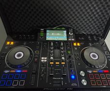 Pioneer XDJ-RX2 & Carry Bag & Dust Cover