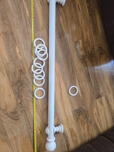 CHUNKY cream curtin pole