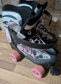 Roller Skates (size: 37-40)