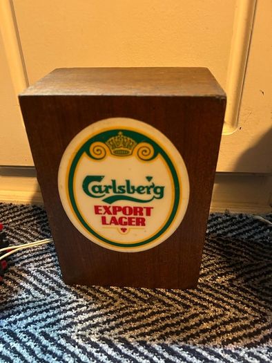 Carlsberg light up font