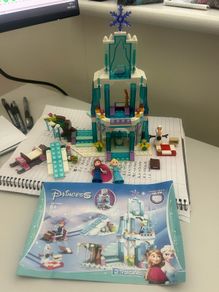 Jiego Elsas Sparkling Ice Castle