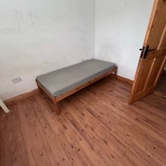 Single bed with mattress
