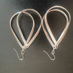Lovely large costume silver tone earrings Free postage