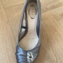 New Debut Shoes Size 3