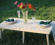 Picnic Table,Floor table, 3.6FT Portable Picnic Table with Detachable Rubber Wood Legs, Natural Pine Tabletop for Outdoor Garden, Beach & Family Gatherings
