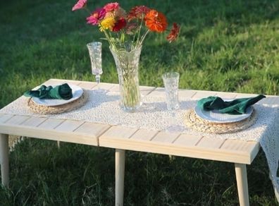Picnic Table,Floor table, 3.6FT Portable Picnic Table with Detachable Rubber Wood Legs, Natural Pine Tabletop for Outdoor Garden, Beach & Family Gatherings