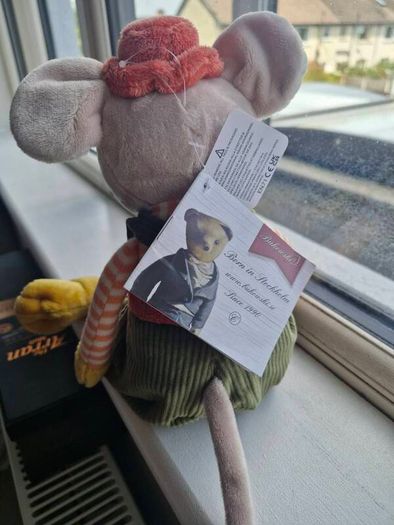 Bukowski soft toy, Henry mouse