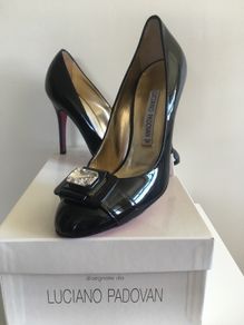 Black High Heel Shoes