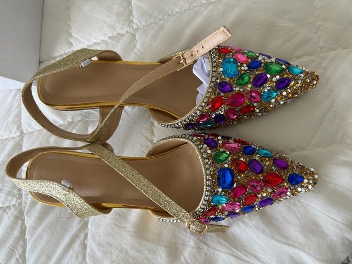 brand-new women's heels