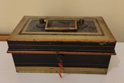 Antique Cash Box. Internal Tray. Two keys.