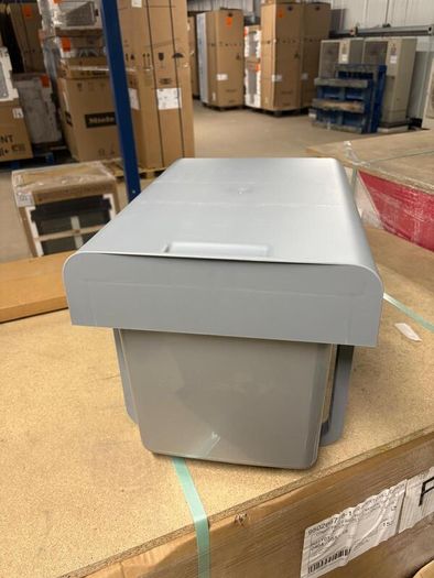 40cm Wide Bin