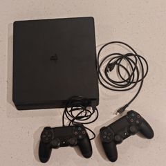 PS4 Slim Bundle