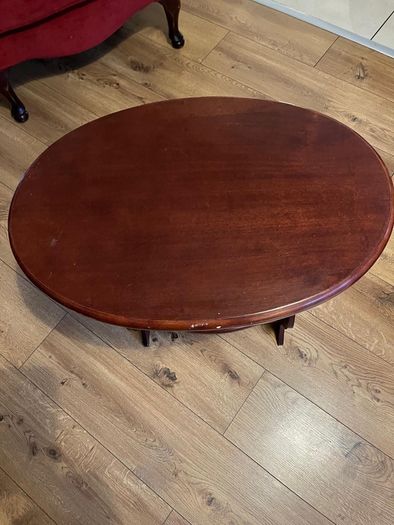 Magazine table