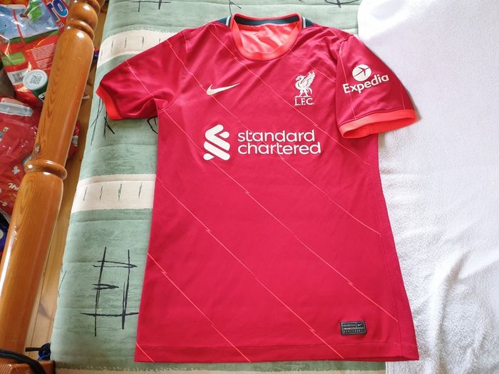 Liverpool Football Club Home Jersey 2021 to 2022 Small Adult Nike