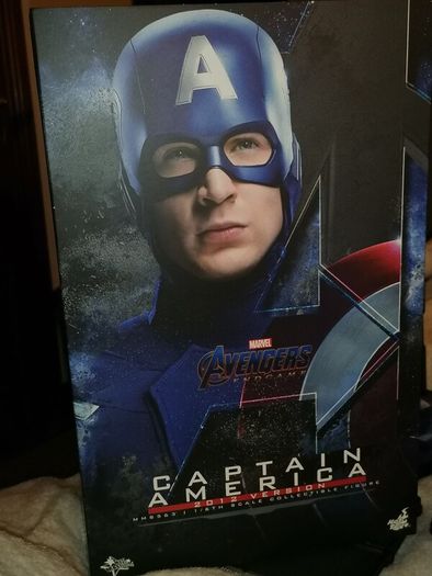 Hot Toys Marvel Captain America Avengers Endgame 2012 Steve Rogers MMS-563 Action Figure