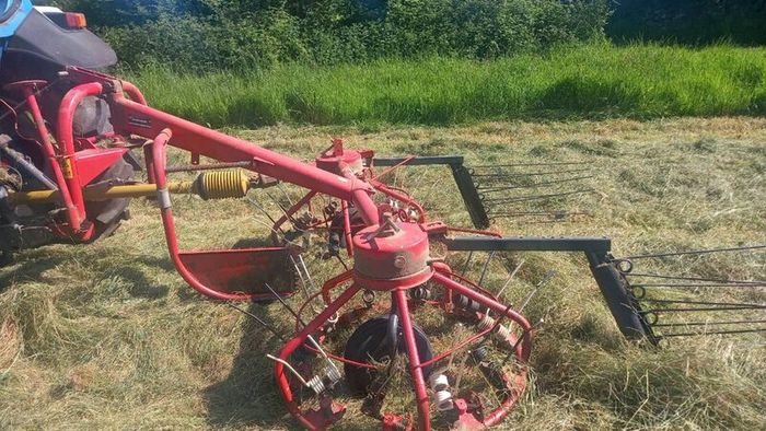 Kverneland 300 Haybob