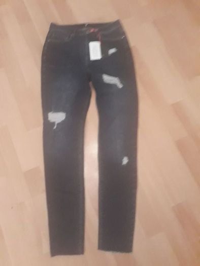 Trendy Fashionable Denim Jeans Size: 10 UK/Price Drop