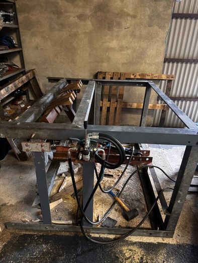 Pallet dismantler