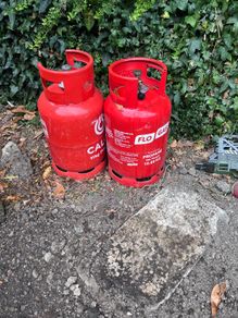 Gas cylinders & Flame torch