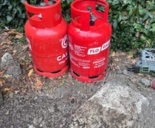 Gas cylinders & Flame torch