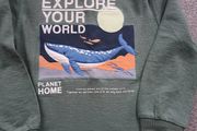 NEW.boy's top. Age 7/8