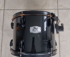 Pearl EX Export Series 13 by 9 and 5/8"  rack tom in excellent condition.