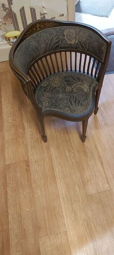 Antique 1900s Mahogany Corner Chair