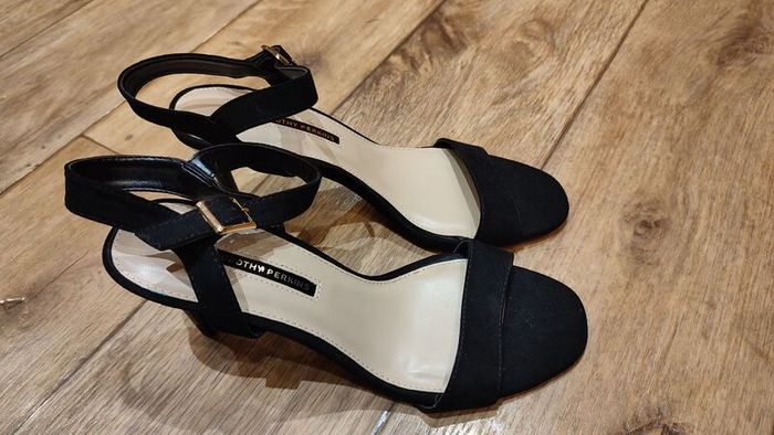 Womens Shoes Heels Sandals Heels Size UK6 EU39 Dorothy Perkins Black Soho New
