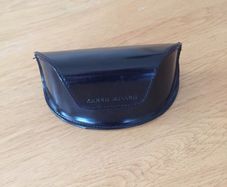 Karen Millen sunglasses case