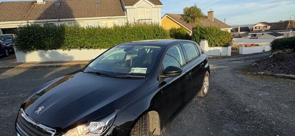 Peugeot 308 2016