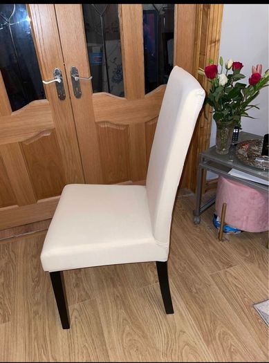 Grey crushed velvet large chair cover 10 euro each
