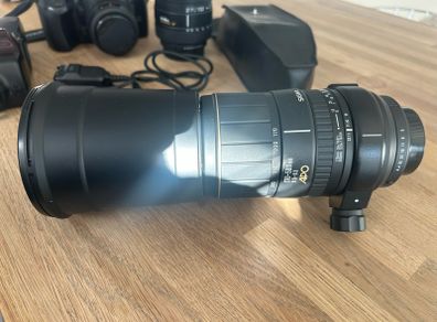 Sigma 170-500mm f/5-6.3 APO Lens (Pentax K-mount) with tripod collar