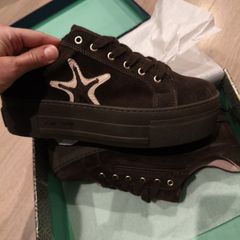 trainers Carl scarpa
