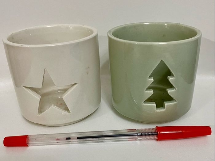 2 Christmas themed Tealight candle holders - ceramic