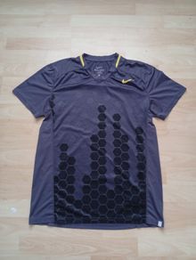 Nike Dri-Fit T-shirt ((Adult M))