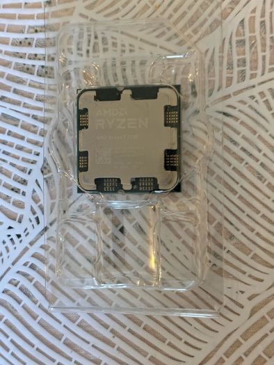 Ryzen 7 7700