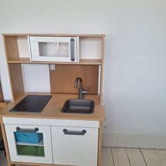 Play Kitchen