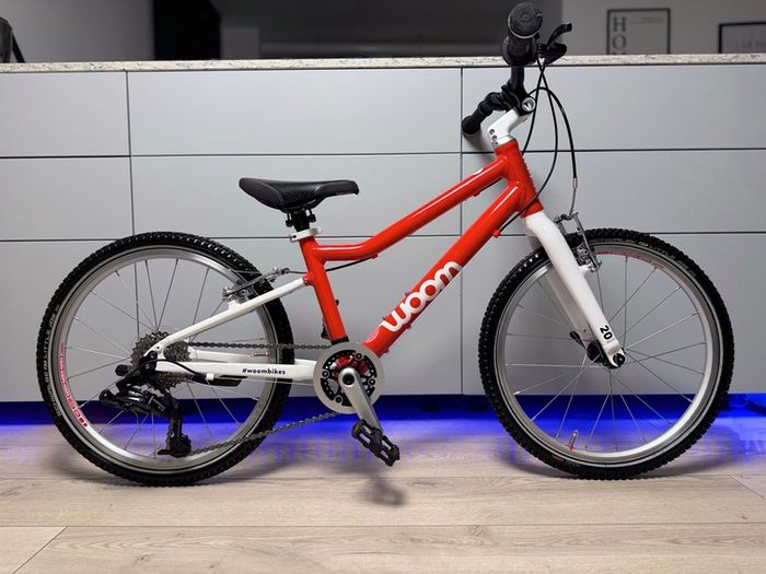 WOOM 4 Kids Bike 20 inch Bike (Like NEW)