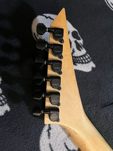 Jackson Dinky Guitar Neck Made In Japan 2004 Reversed Headstock 24 frets Electric Guitar Parts Accessories